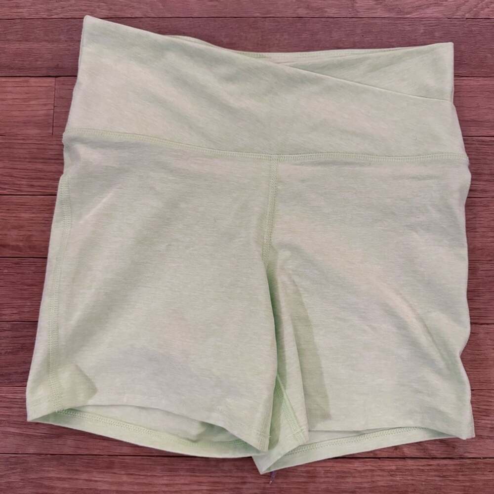 NWT Athletic Works Women's Mojito Mint Heather 5" Bike Short - Size 4-6
 b90